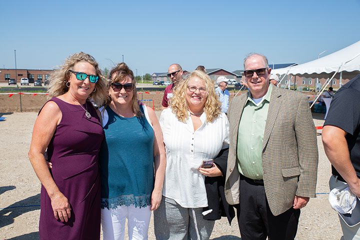 ARCO/Murray and XeteX Celebrate the Groundbreaking of the New 116,000 SF HVAC Manufacturing Facility in Wisconsin - Attendees 2