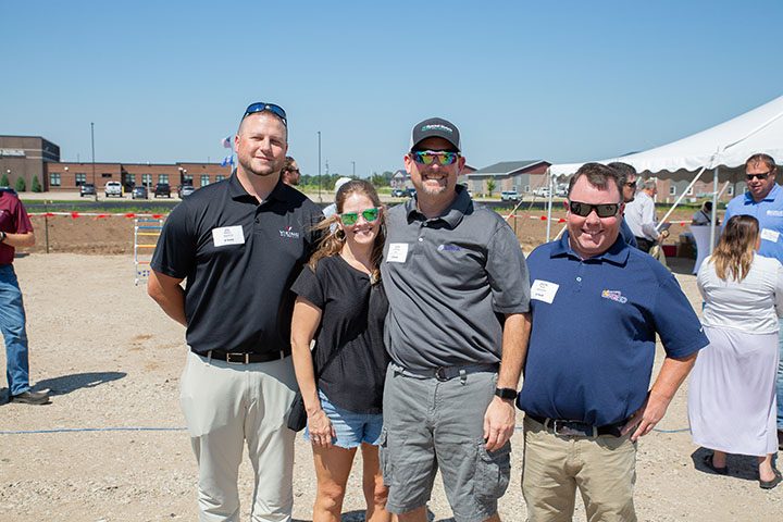 ARCO/Murray and XeteX Celebrate the Groundbreaking of the New 116,000 SF HVAC Manufacturing Facility in Wisconsin - Attendees 3